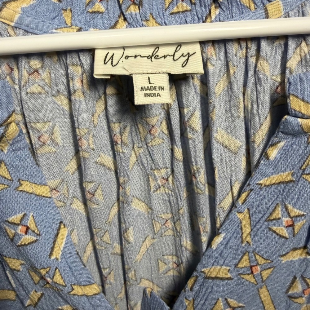 Wonderly Peasant Blouse Large Blue Geometric Print Button V-Neck Rayon Top - Picture 3 of 4
